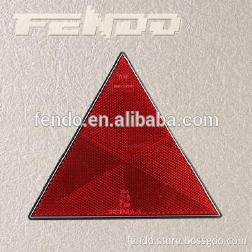 E4 Truck Trailer Triangle Safety Reflectors With Warning Lamps